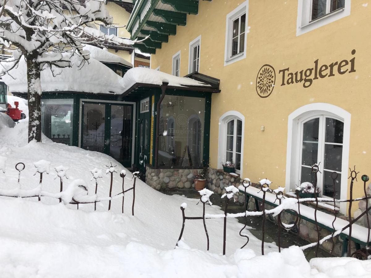 Tauglerei Appartement Enzian In Den Zauberbergen سانكت كولومن المظهر الخارجي الصورة